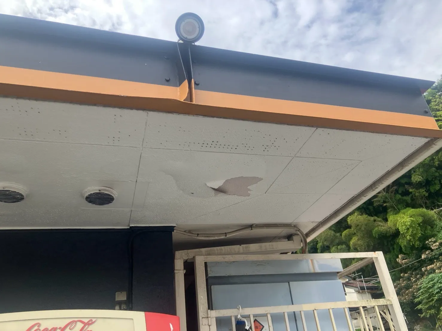 建築/多能工/神奈川 軒天補修工事